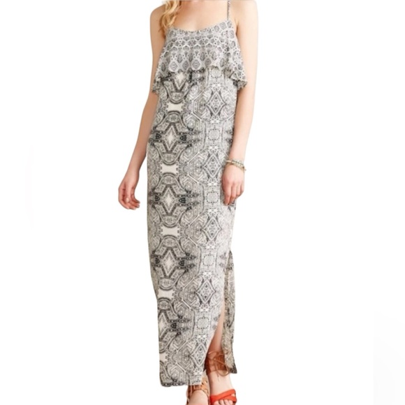 Anthropologie Dresses & Skirts - Anthropologie Vanessa Virginia Fliese Maxi Dress